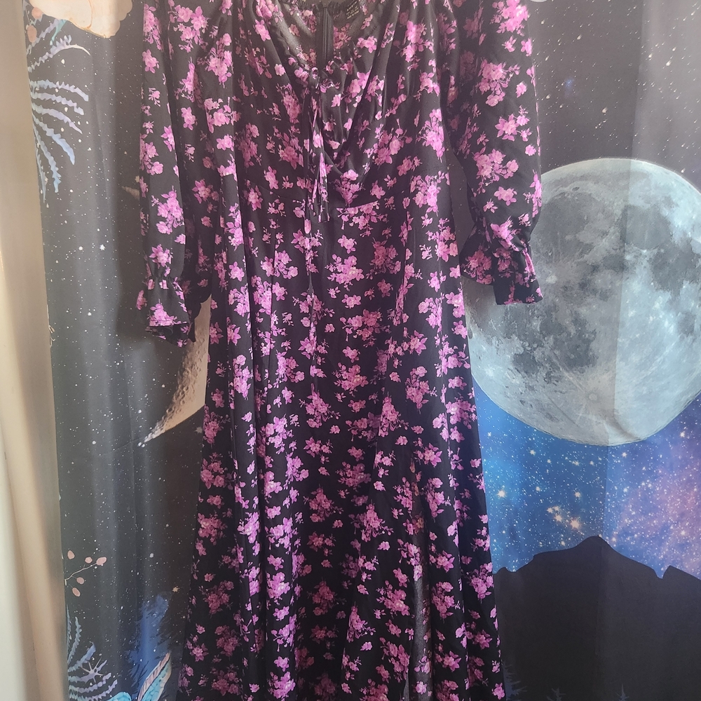 SHEIN Black and Purple Floral Long Sleeve Dress